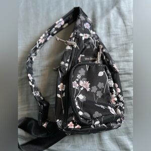 EUC like new vera bradley sling bag floral